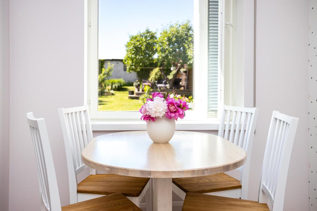 Lakeview Beach Apartment In Viljandi فيلياندي المظهر الخارجي الصورة